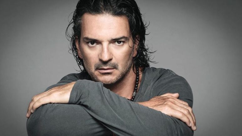 arjona_crop1433281634379.jpg_501420591