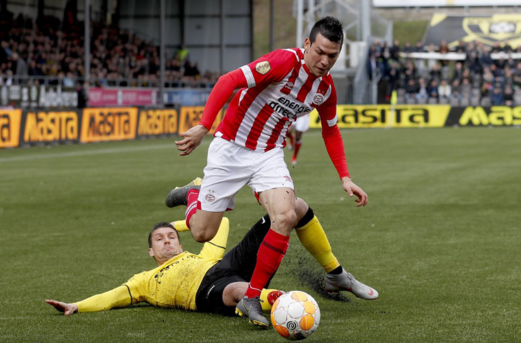 Chucky-Lozano-PSV